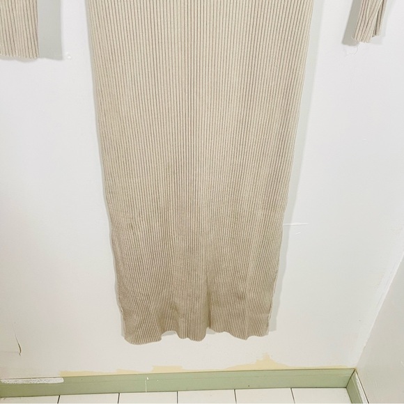 NEW AYR The Babe Dress Champagne Ribbed Knit Maxi Bodycon V-Neck Academia - Picture 3 of 9